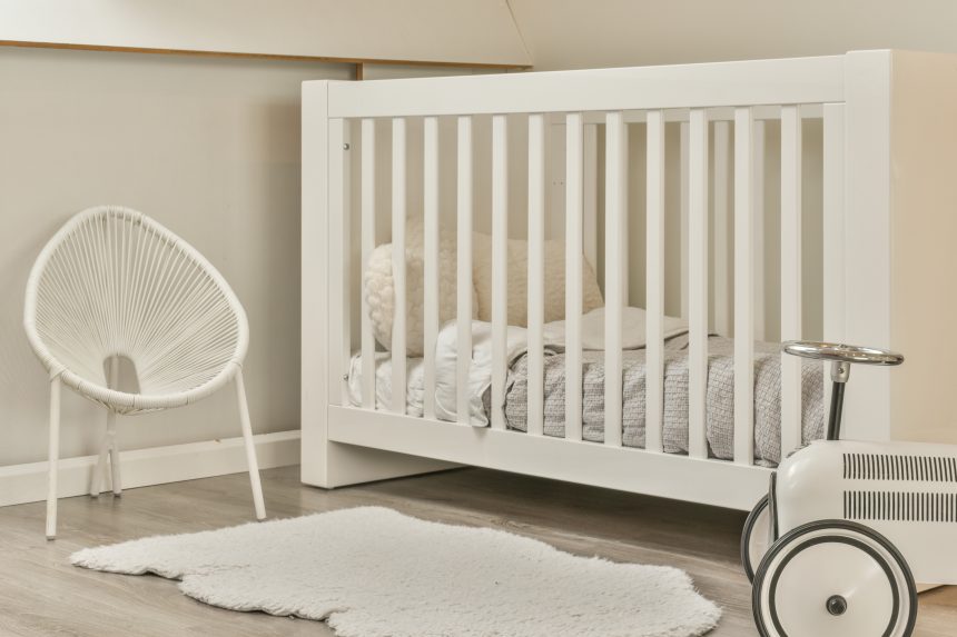 Schlafenszeit: So finden Sie ein perfektes Babybett